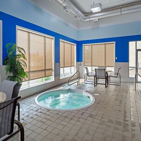 Best Western High Road Inn Едсън Екстериор снимка