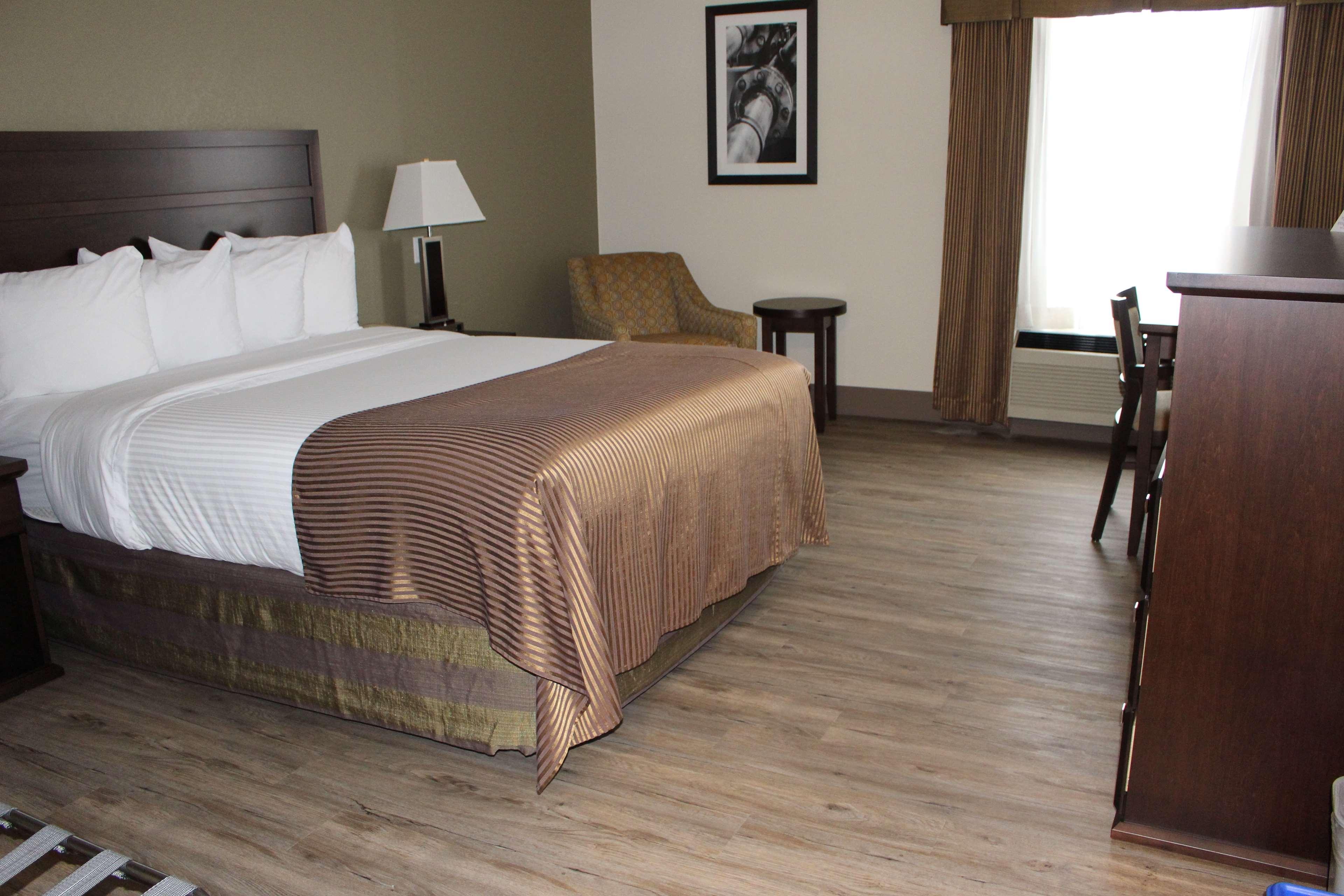 Best Western High Road Inn Едсън Екстериор снимка