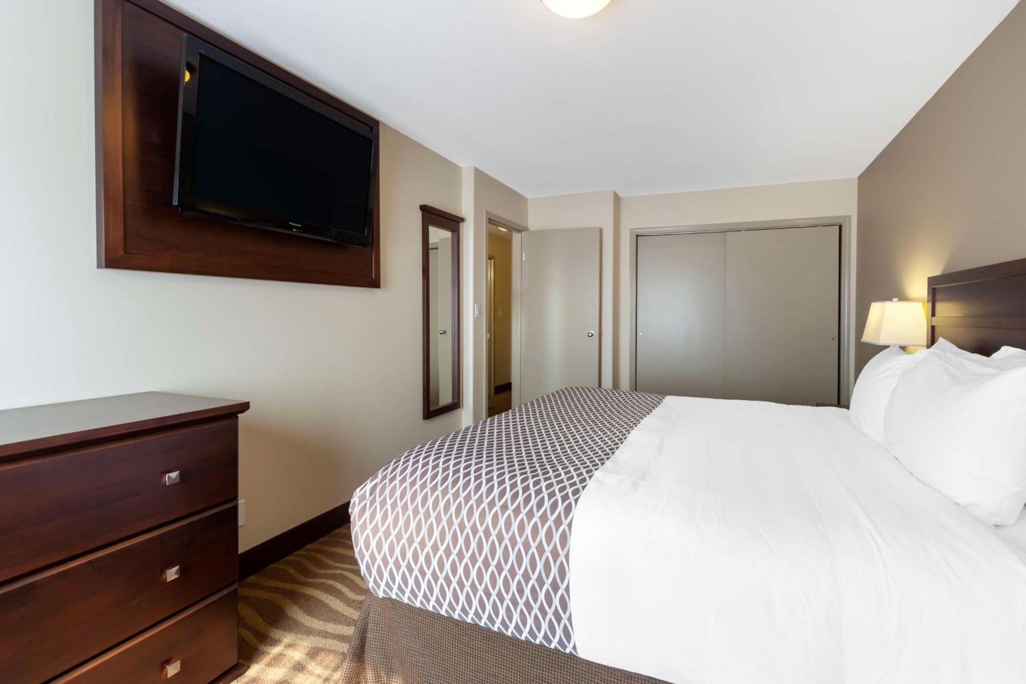 Best Western High Road Inn Едсън Екстериор снимка