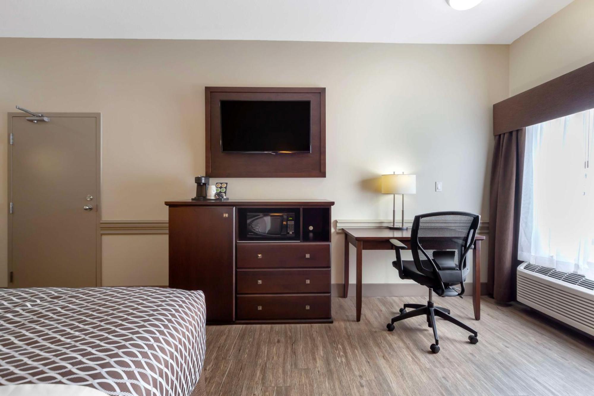 Best Western High Road Inn Едсън Екстериор снимка