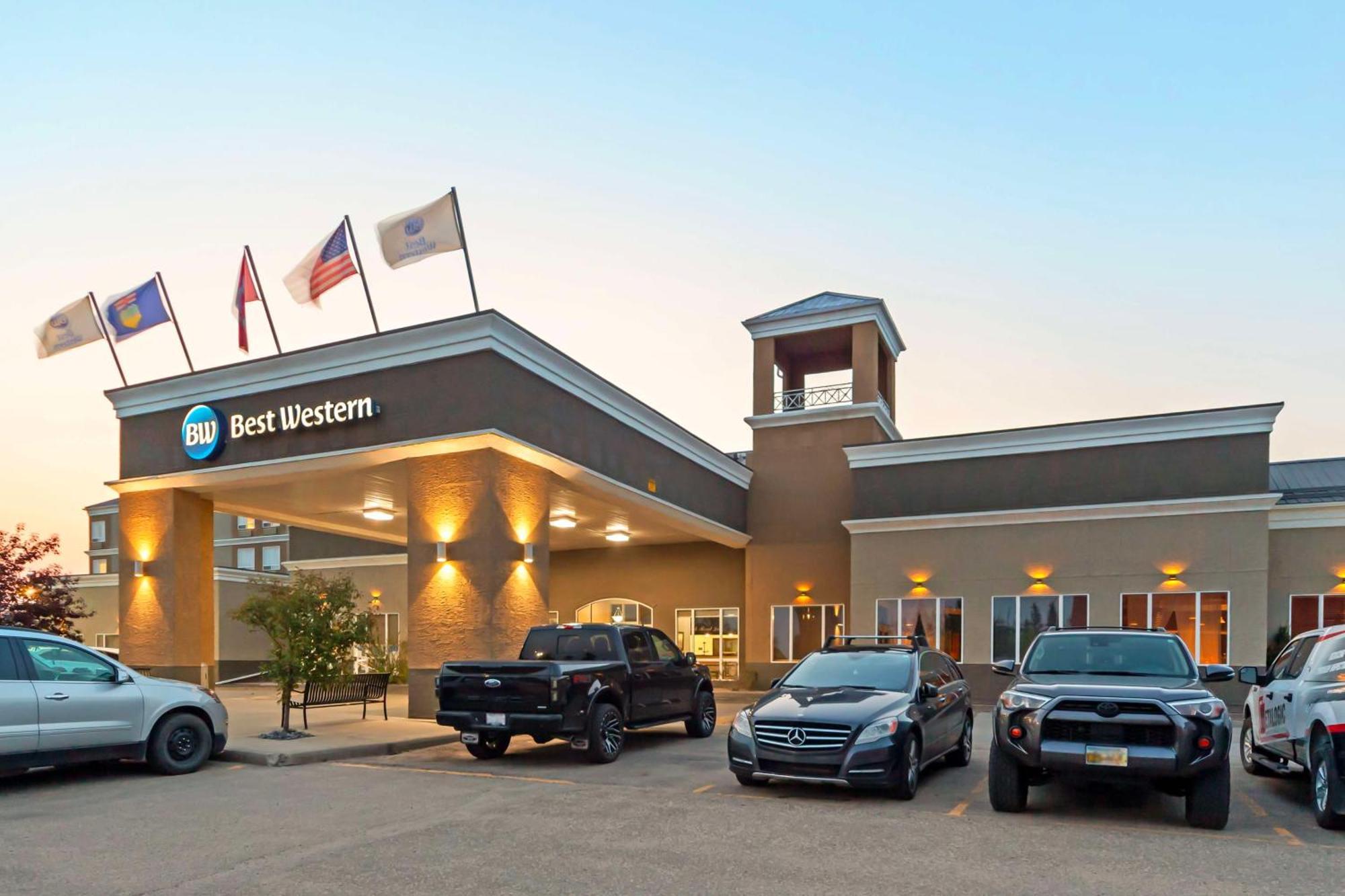 Best Western High Road Inn Едсън Екстериор снимка